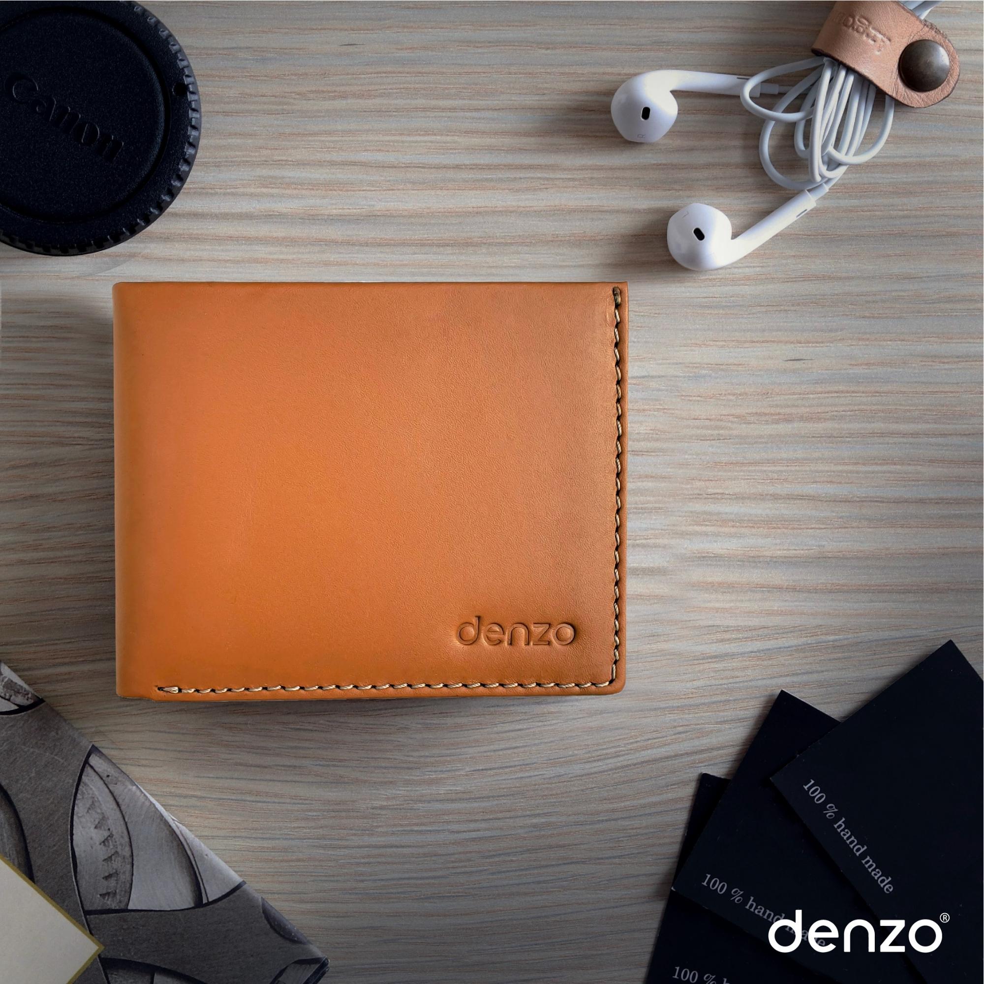 SoloClassic Tan Leather Wallet